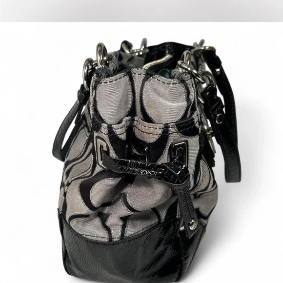 Coach Chelsea Signature Tote In Black and Gray w/ Patent Leather Trim - Picture 3 of 8